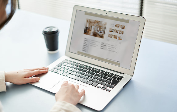 アパートの入居者募集や管理を行う様子